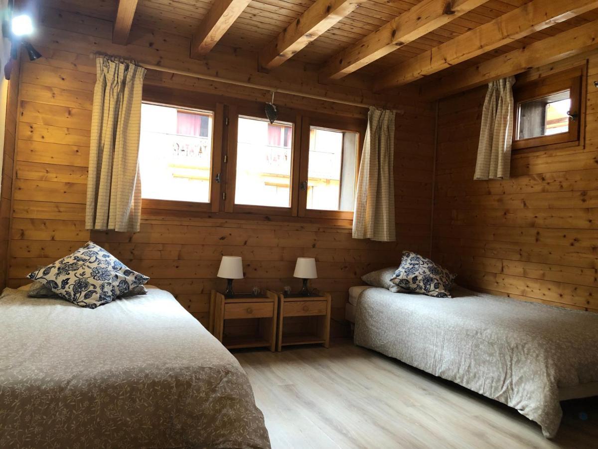 Central Hostel Châtel Dış mekan fotoğraf