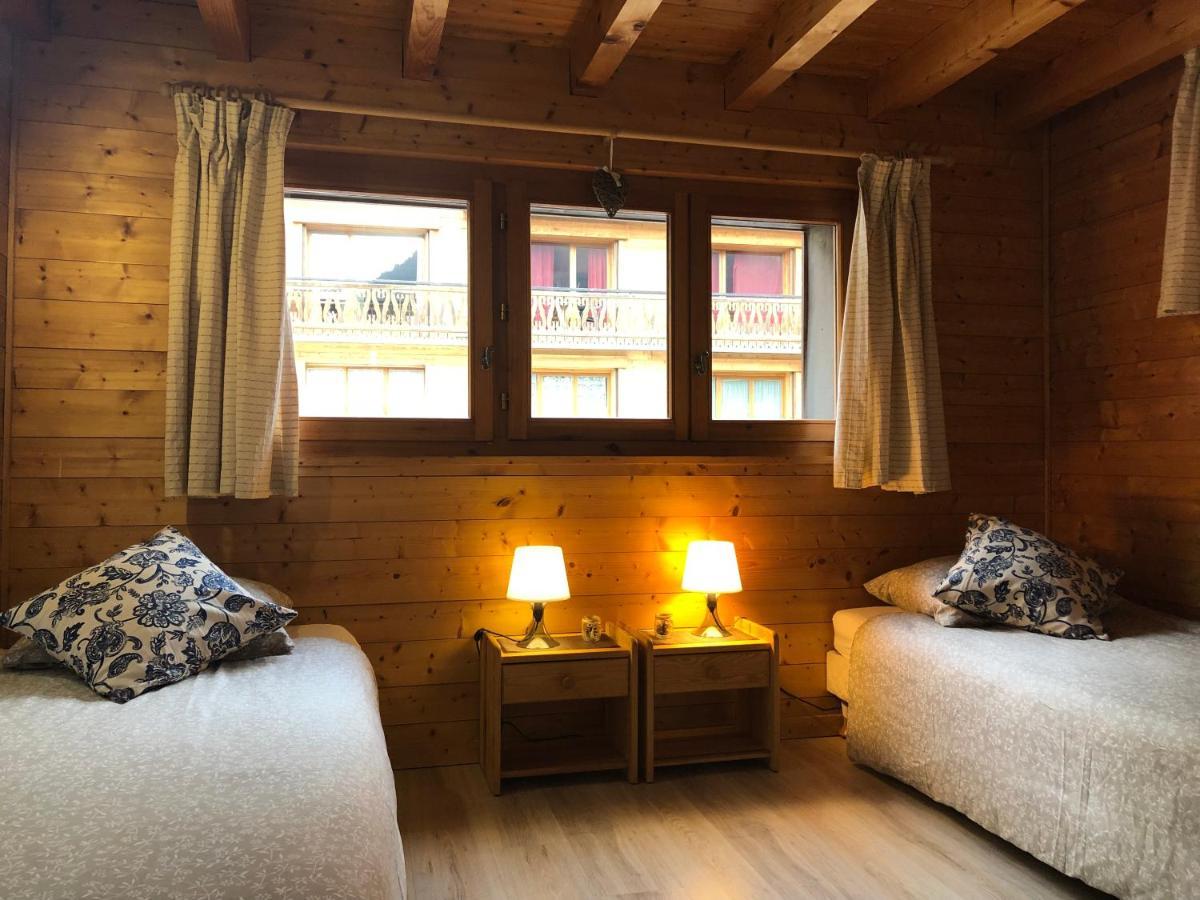 Central Hostel Châtel Dış mekan fotoğraf