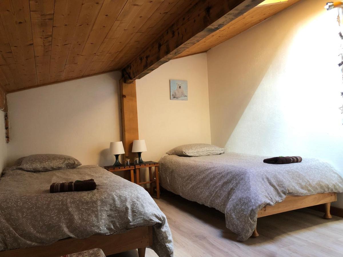 Central Hostel Châtel Dış mekan fotoğraf