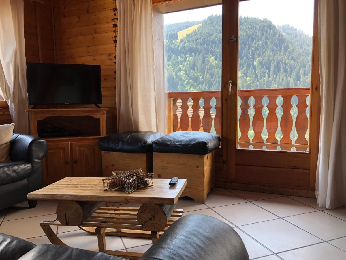 Central Hostel Châtel Dış mekan fotoğraf