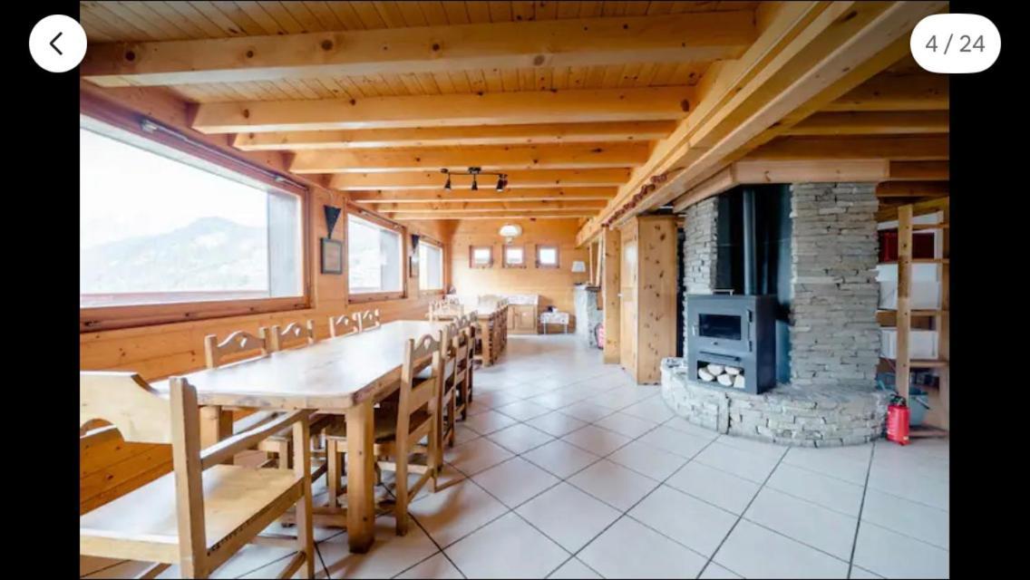 Central Hostel Châtel Dış mekan fotoğraf