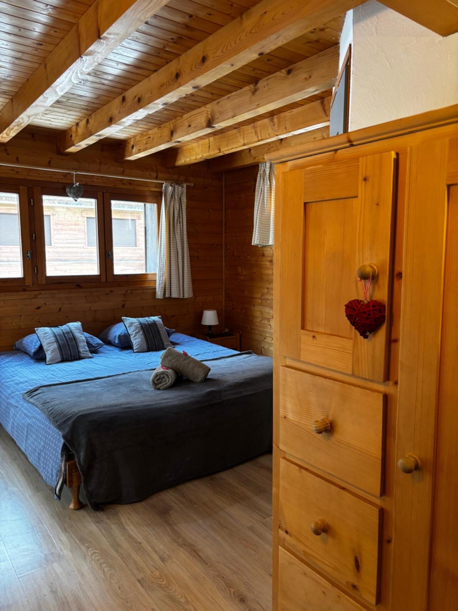 Central Hostel Châtel Dış mekan fotoğraf