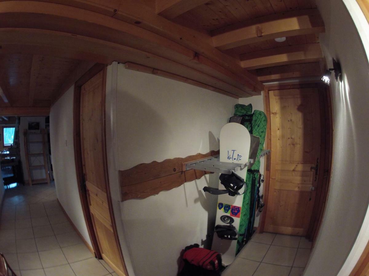 Central Hostel Châtel Dış mekan fotoğraf