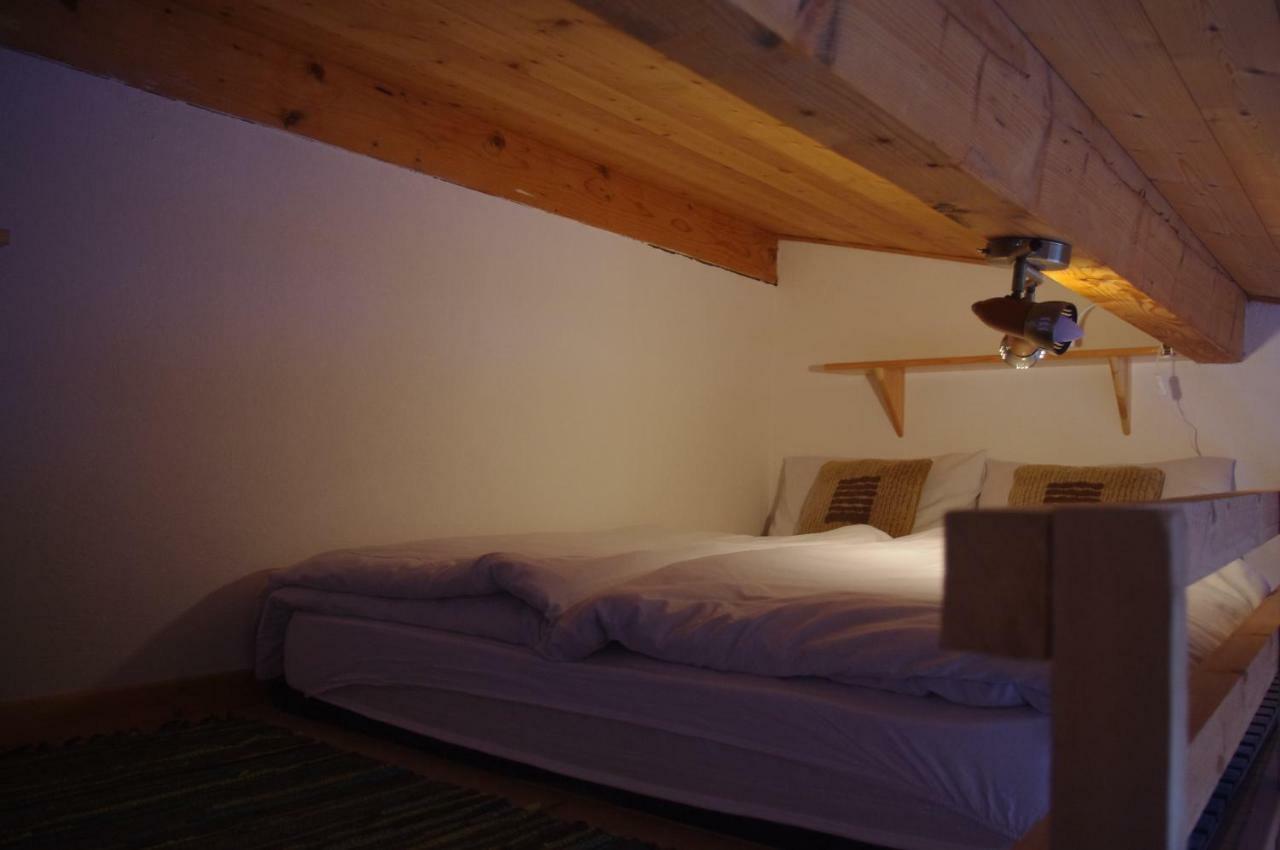 Central Hostel Châtel Dış mekan fotoğraf